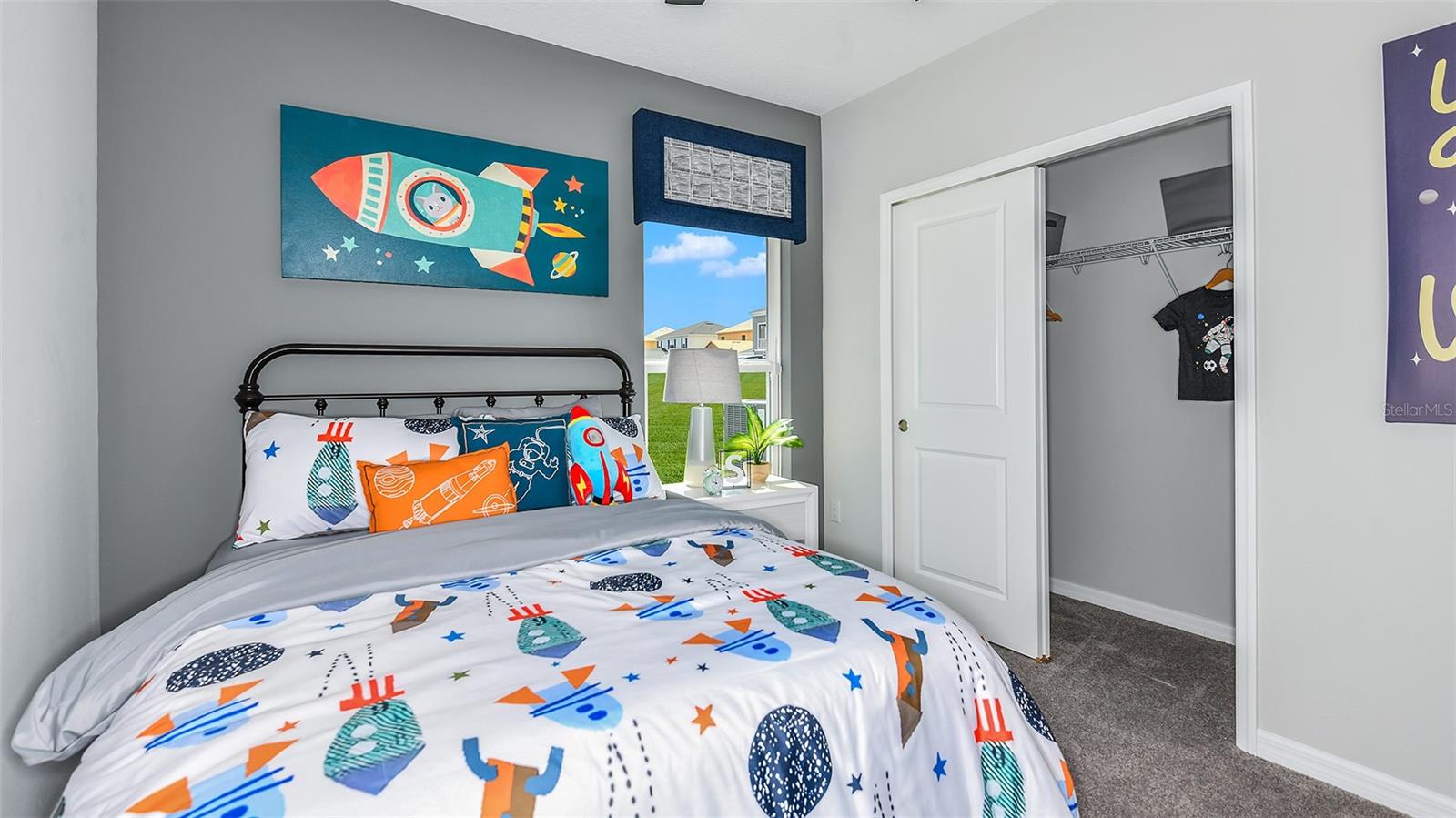 Image 17 of 24 For 13431 Camelot Court