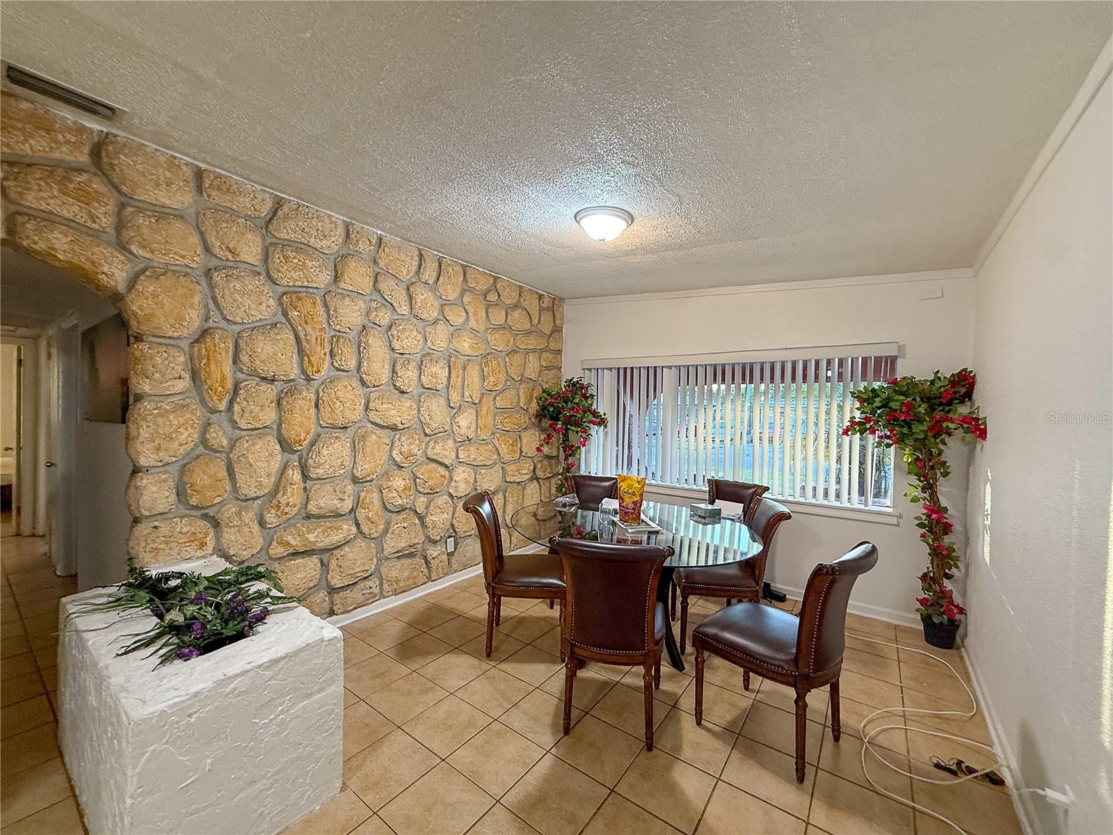 Image 28 of 37 For 4916 83rd Street