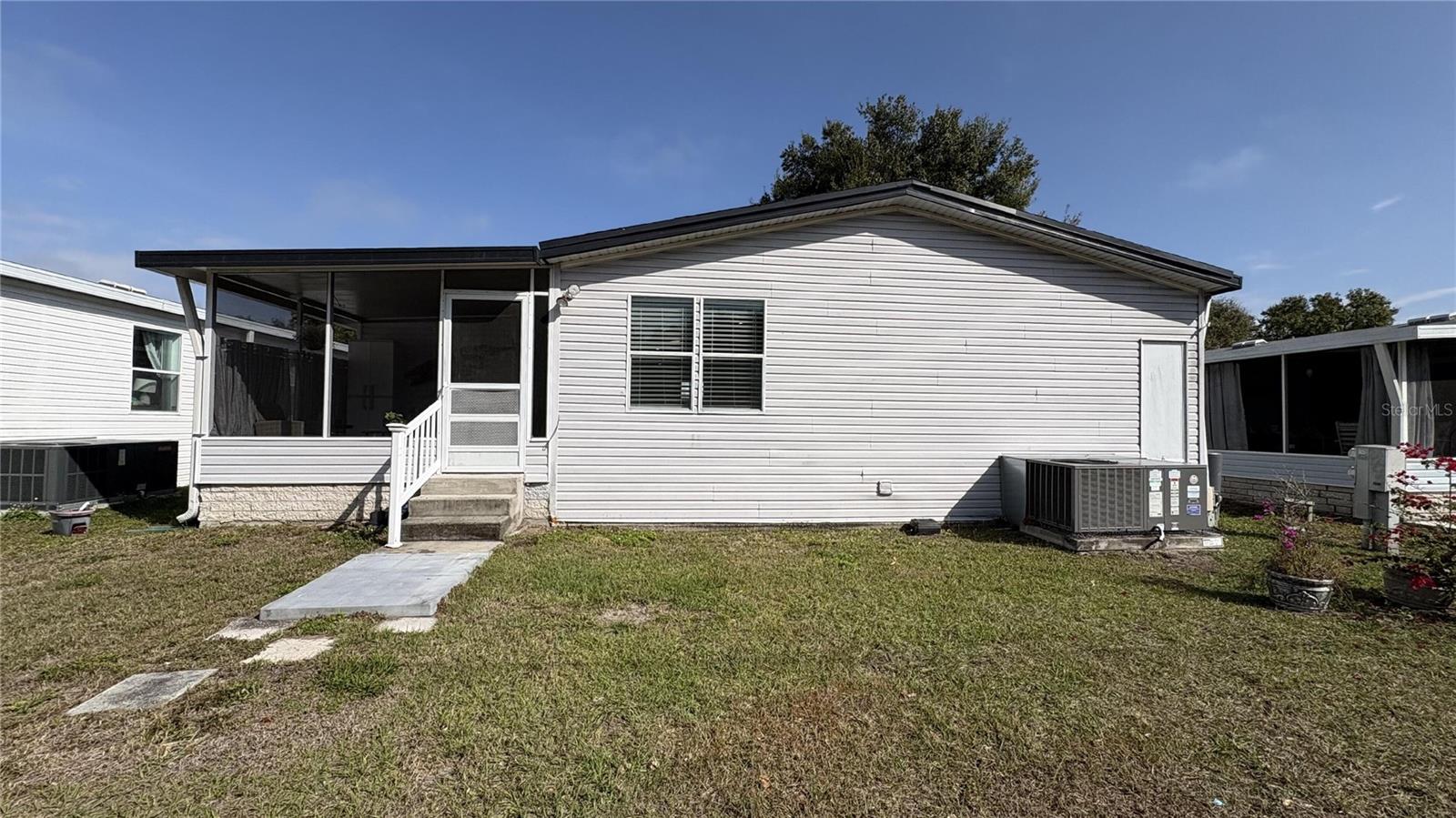 Image 2 of 53 For 717 Choo Choo Lane