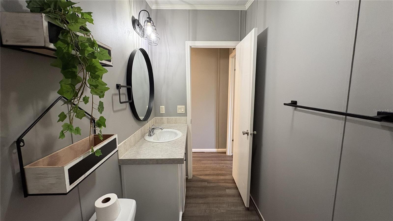 Image 20 of 53 For 717 Choo Choo Lane