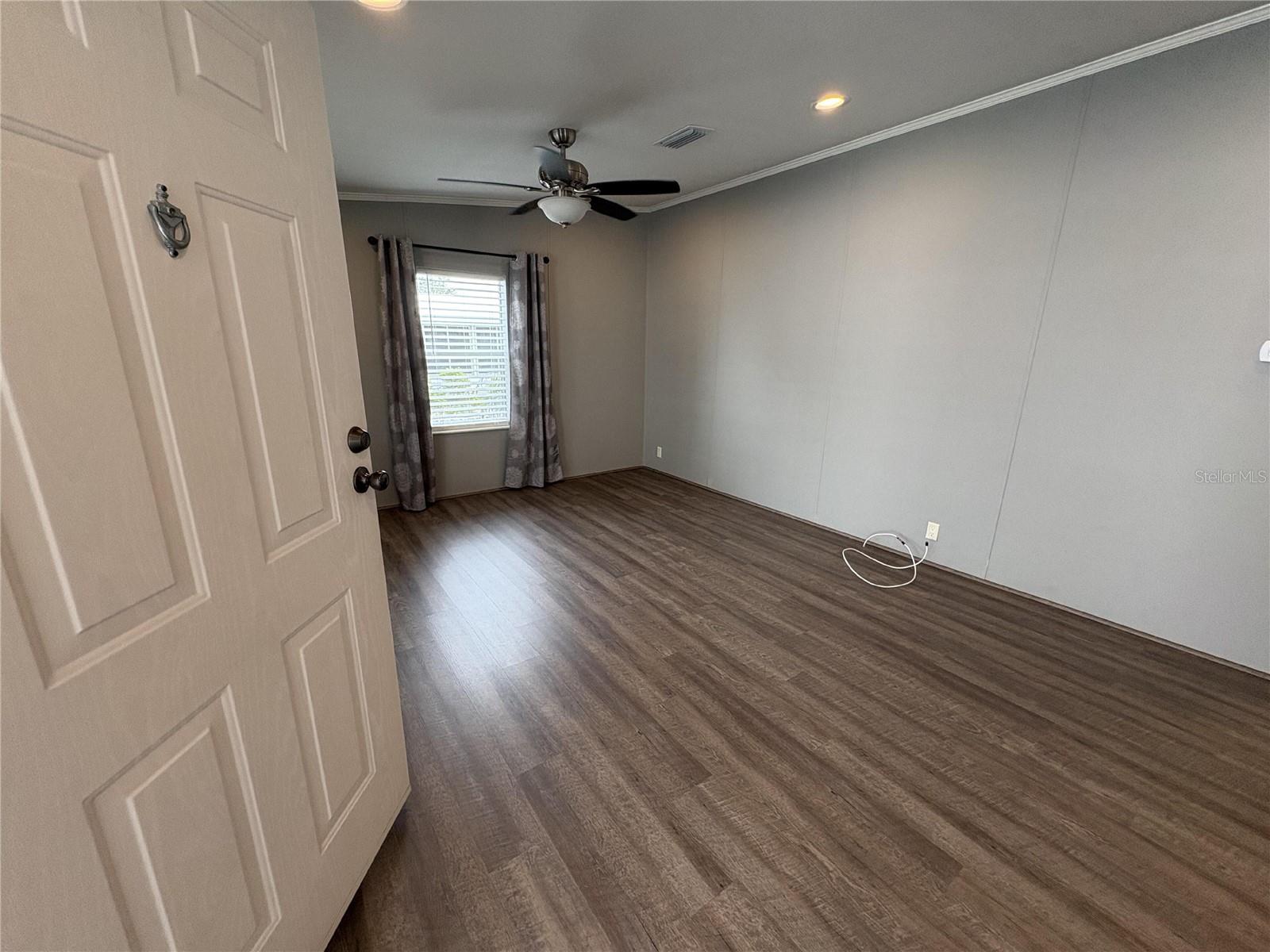 Image 29 of 53 For 717 Choo Choo Lane