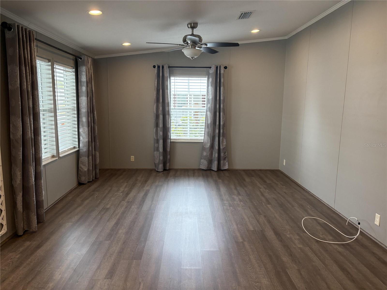 Image 30 of 53 For 717 Choo Choo Lane