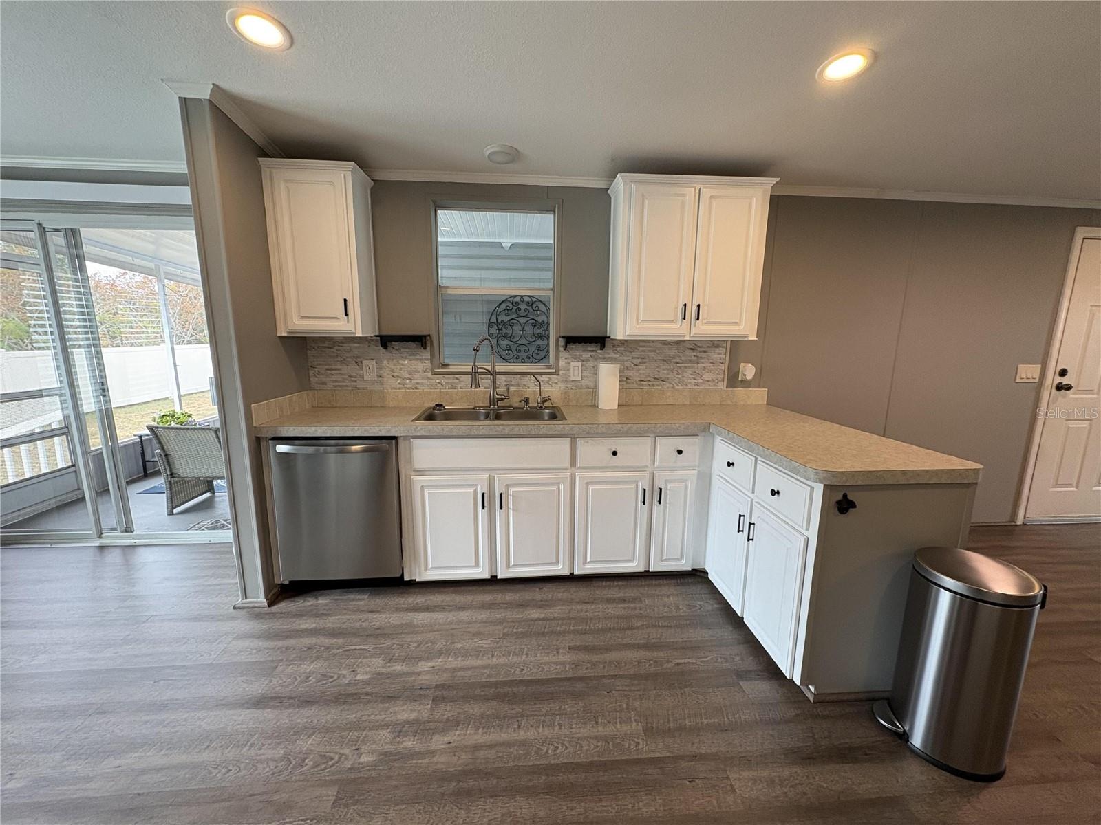 Image 5 of 53 For 717 Choo Choo Lane