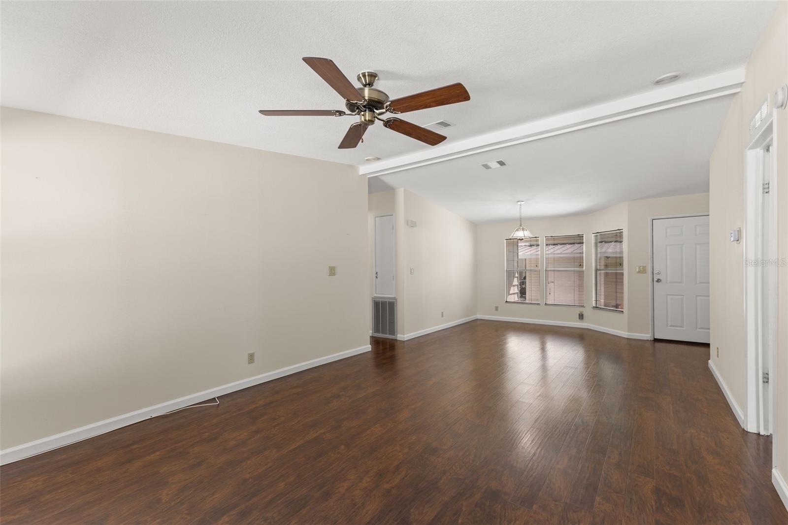 Image 14 of 39 For 7113 Mount Piney Road Ne 719