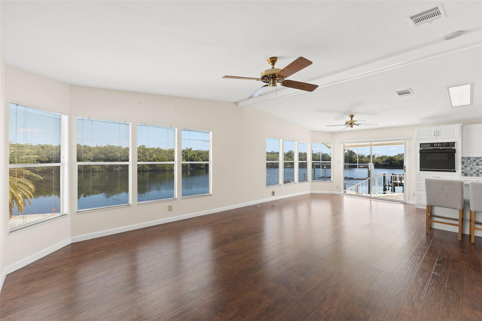 Image 4 of 39 For 7113 Mount Piney Road Ne 719