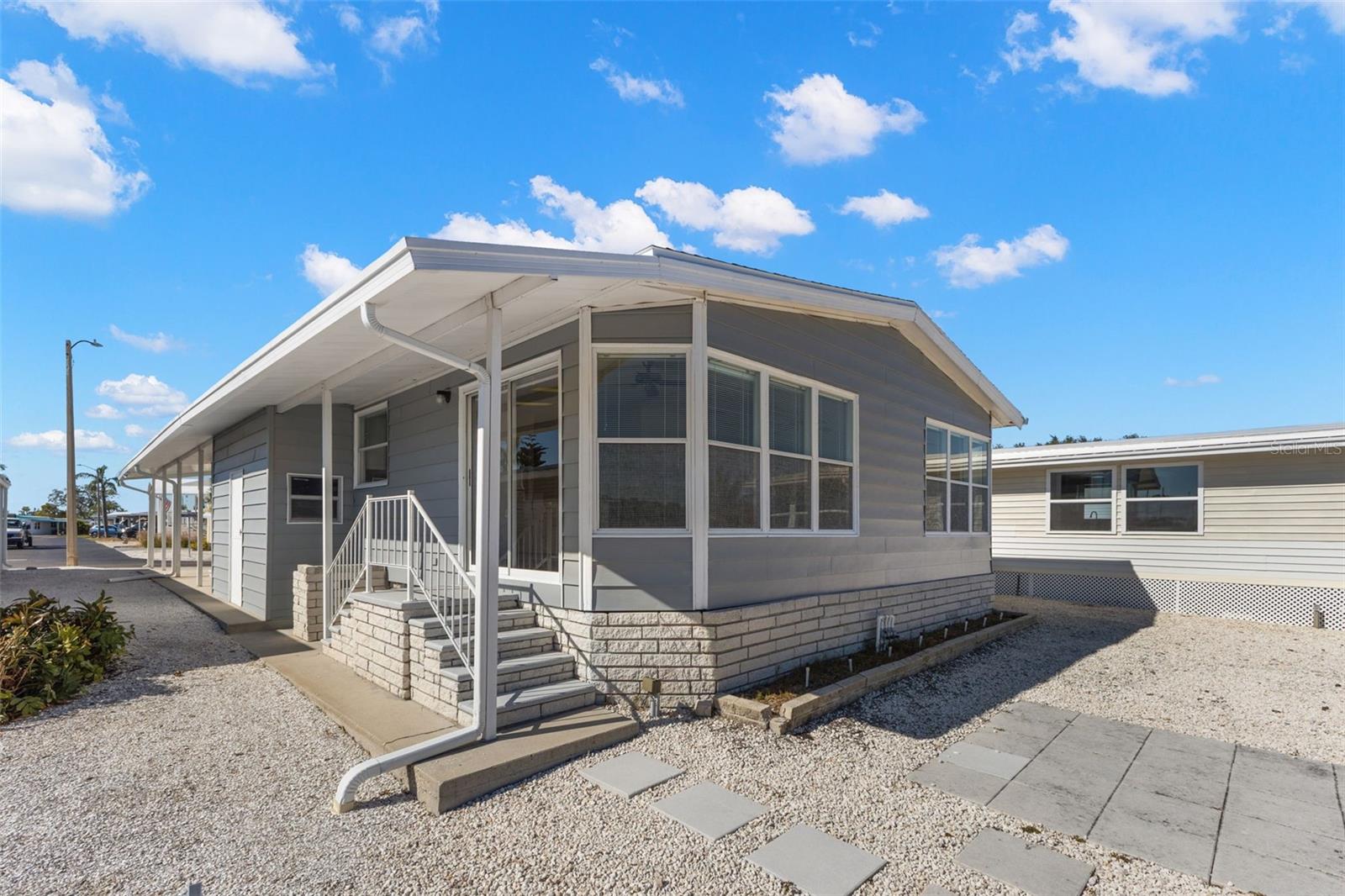 Image 6 of 39 For 7113 Mount Piney Road Ne 719