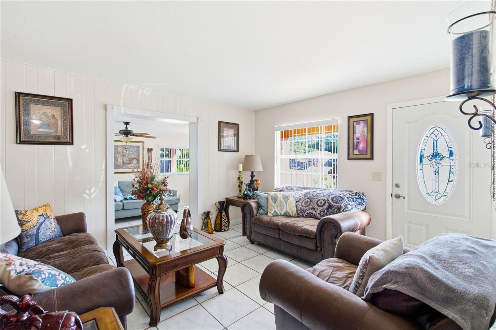 Image 47 of 59 For 4914 Holiday Drive