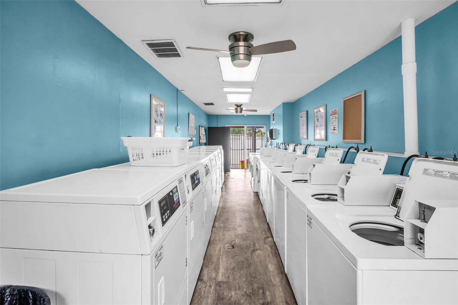 Image 12 of 22 For 24862 Us Highway 19 N 1105