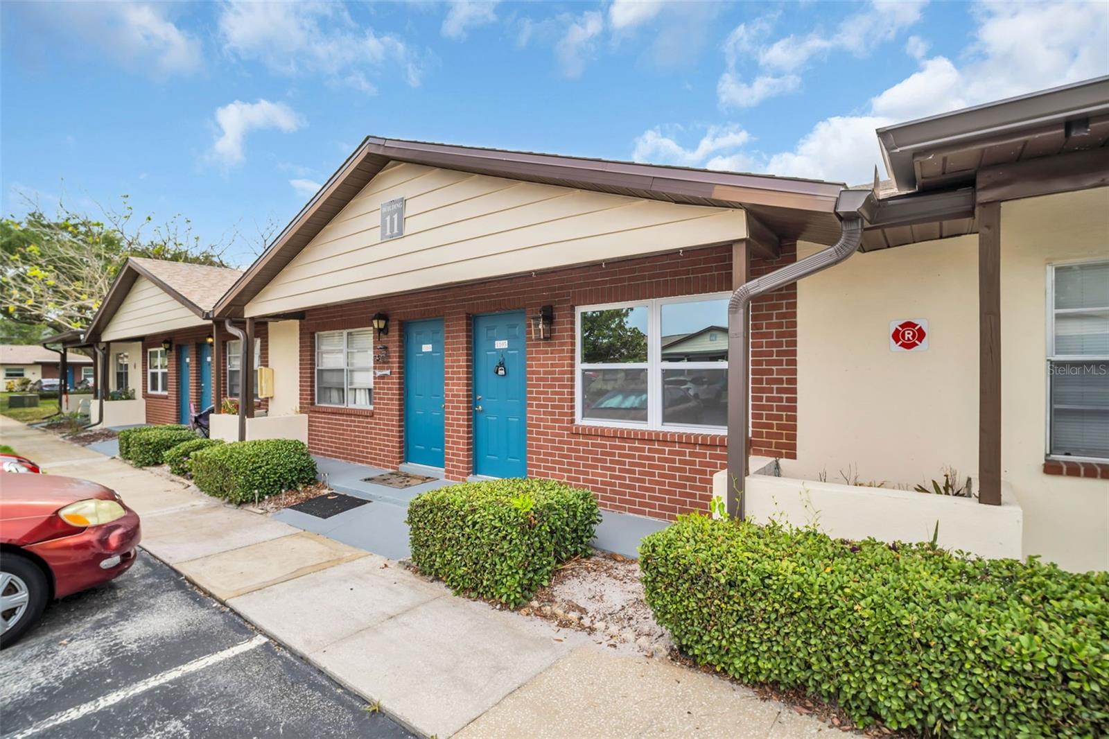 Image 21 of 22 For 24862 Us Highway 19 N 1105