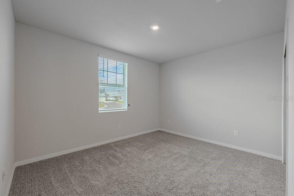 Image 19 of 32 For 7041 Feather River Place