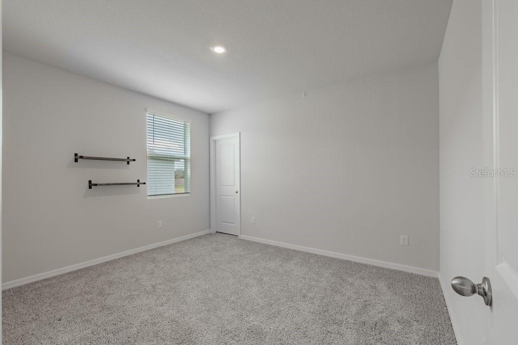 Image 21 of 32 For 7041 Feather River Place