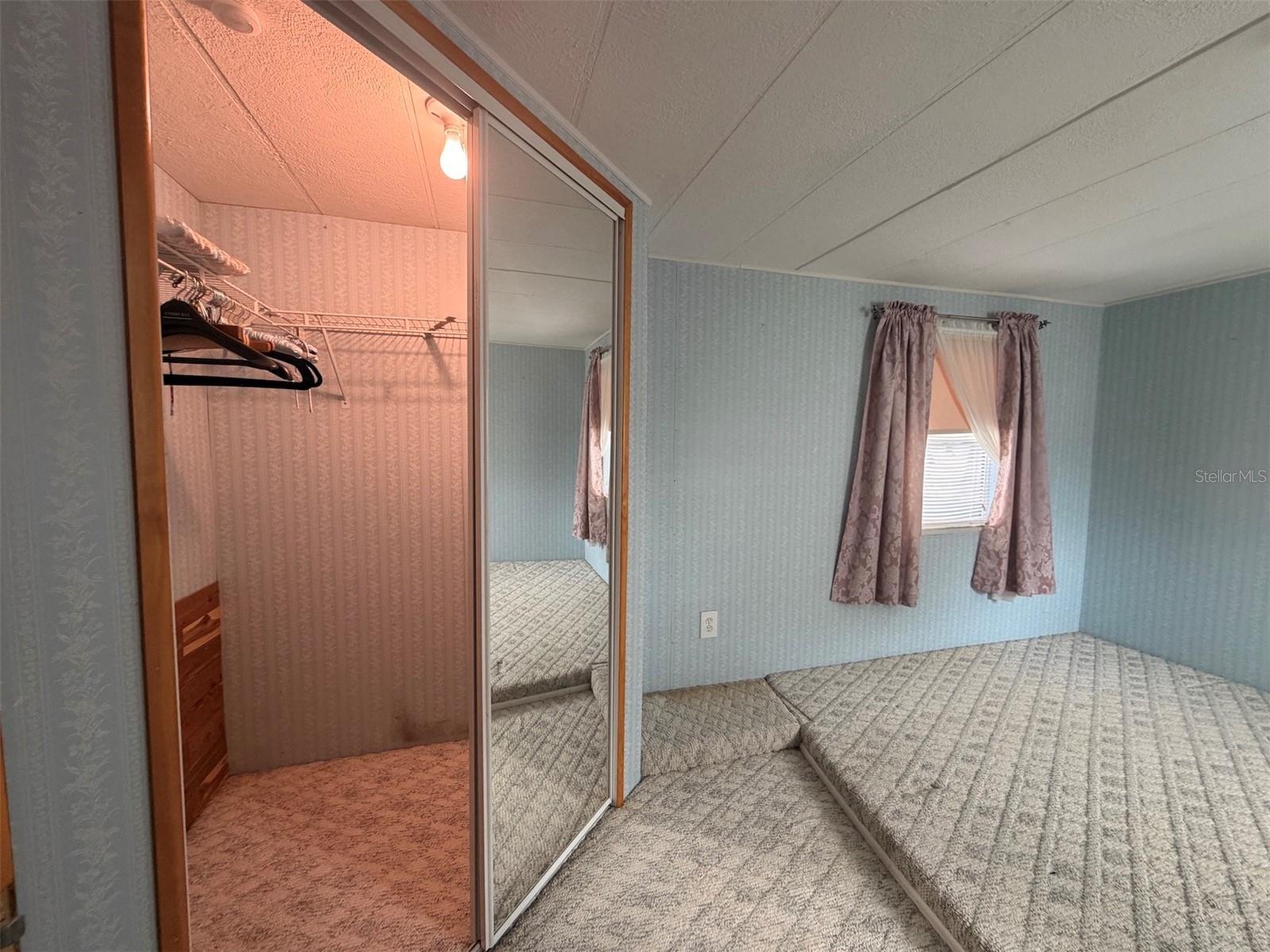 Image 28 of 38 For 4232 Alabama Lane