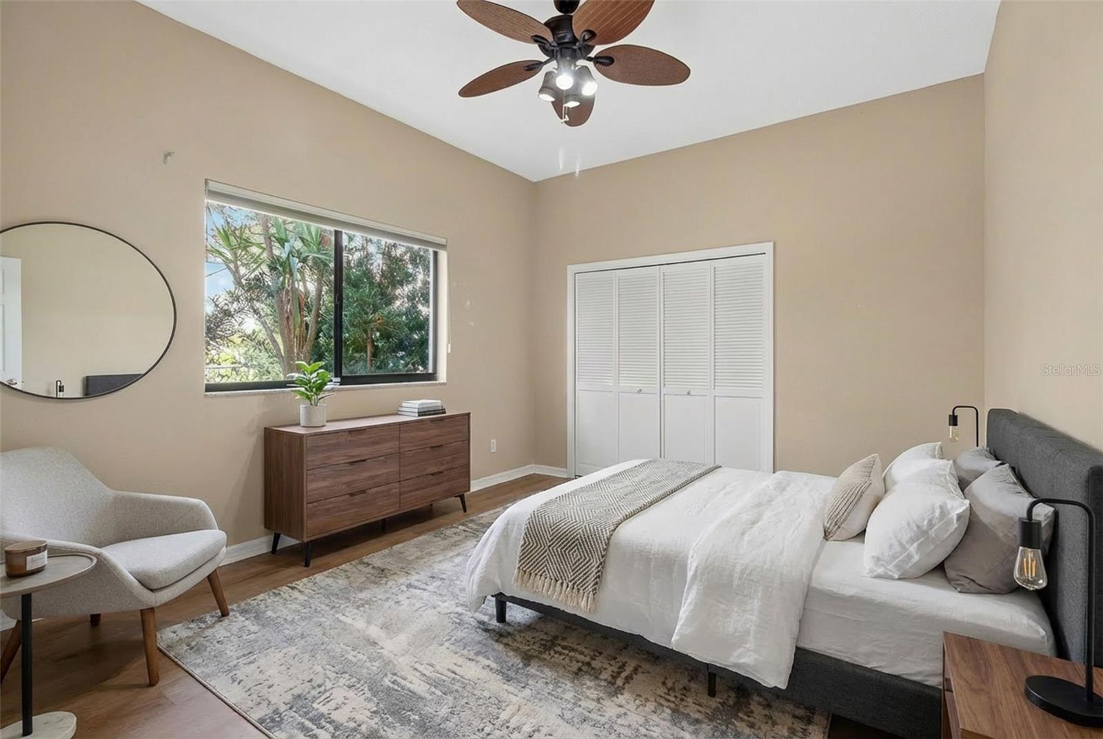 Image 20 of 56 For 5237 Las Flores Viaduct