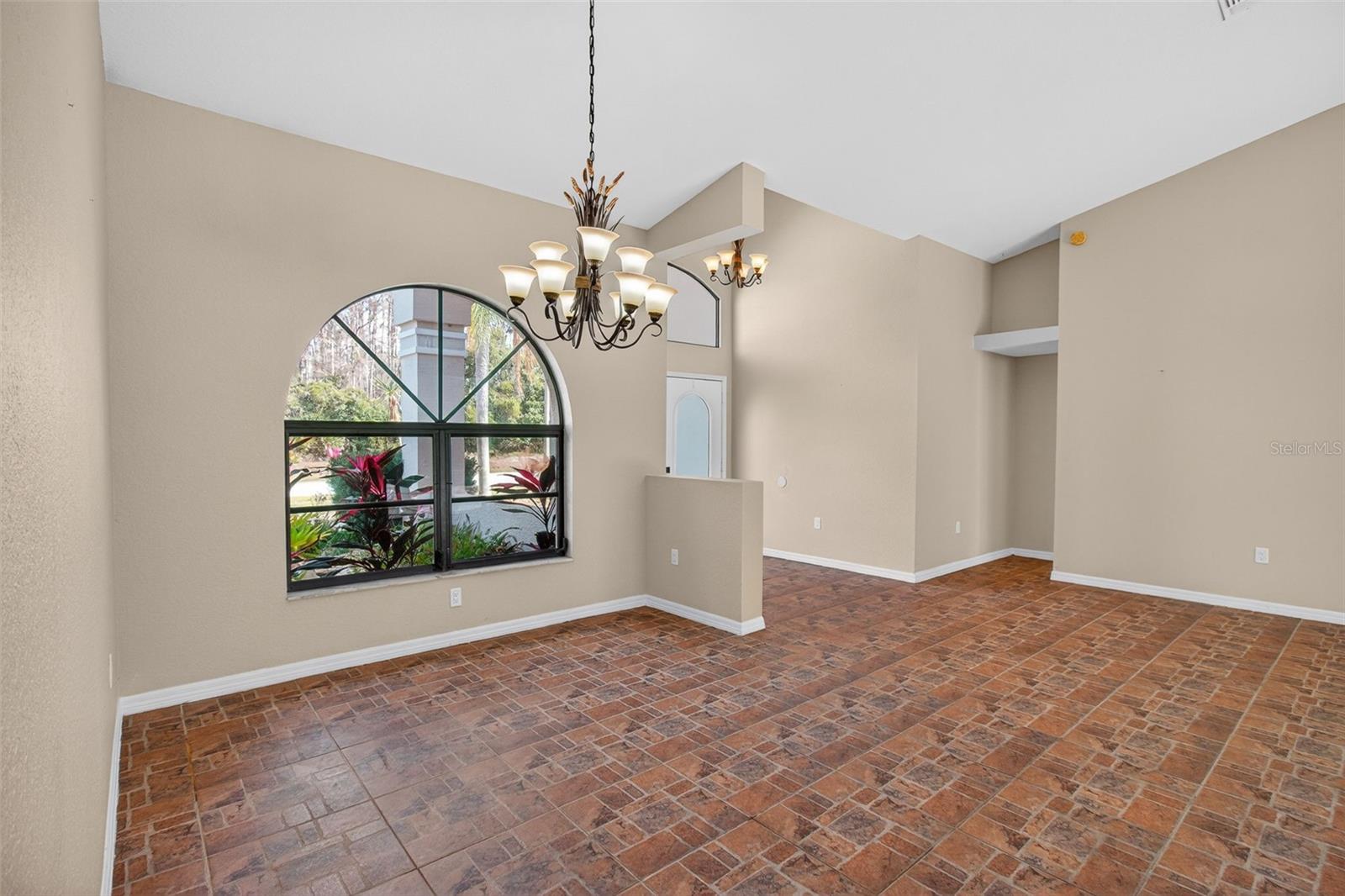 Image 34 of 56 For 5237 Las Flores Viaduct