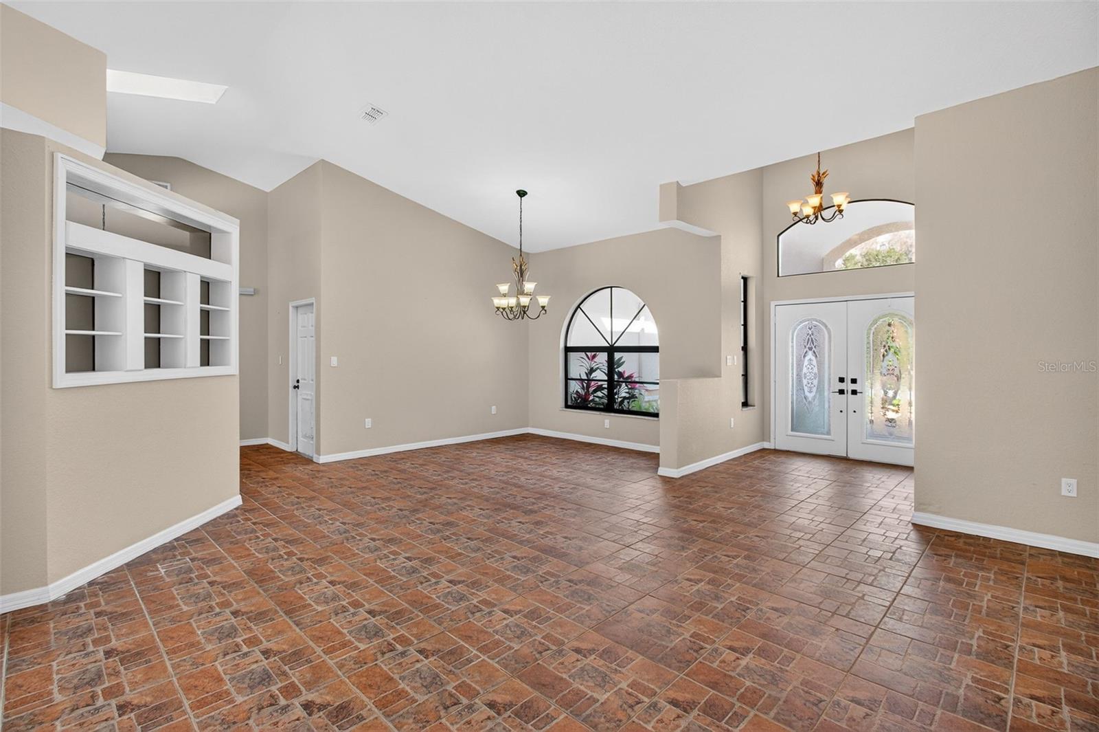 Image 35 of 56 For 5237 Las Flores Viaduct