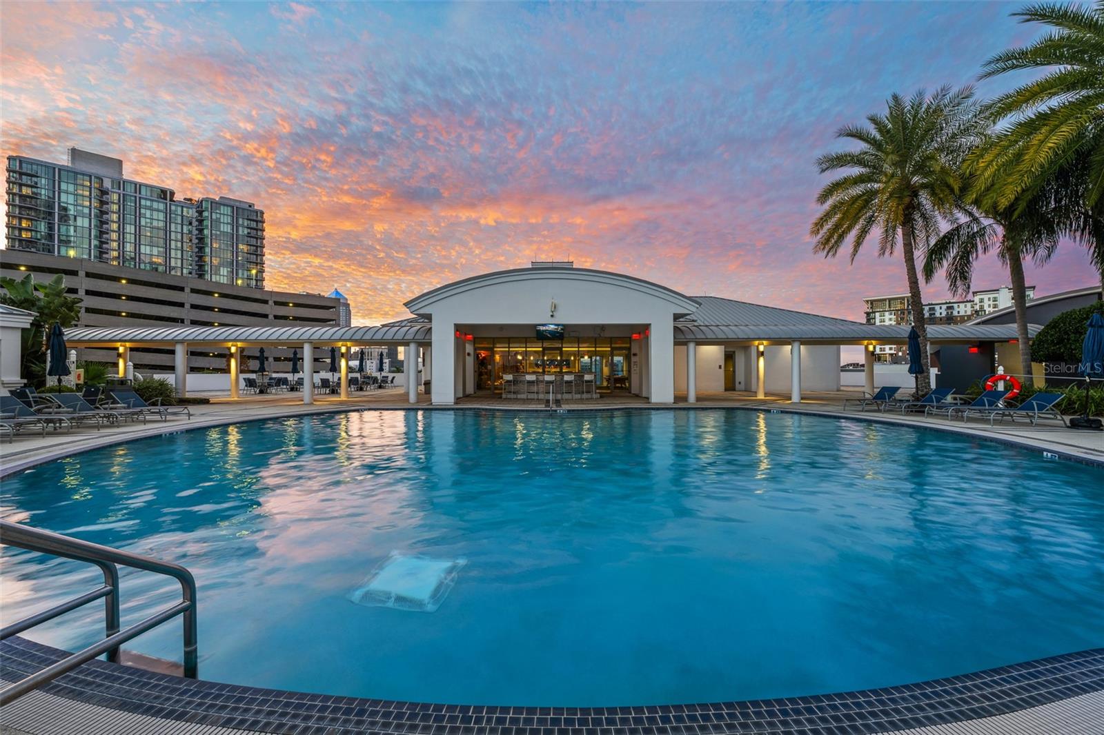 Image 39 of 56 For 1209 Cumberland Avenue 1705