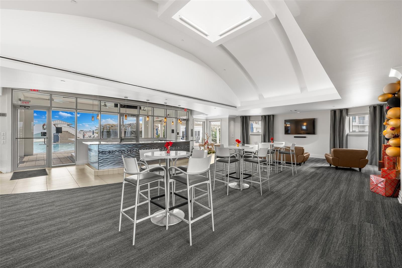 Image 46 of 56 For 1209 Cumberland Avenue 1705