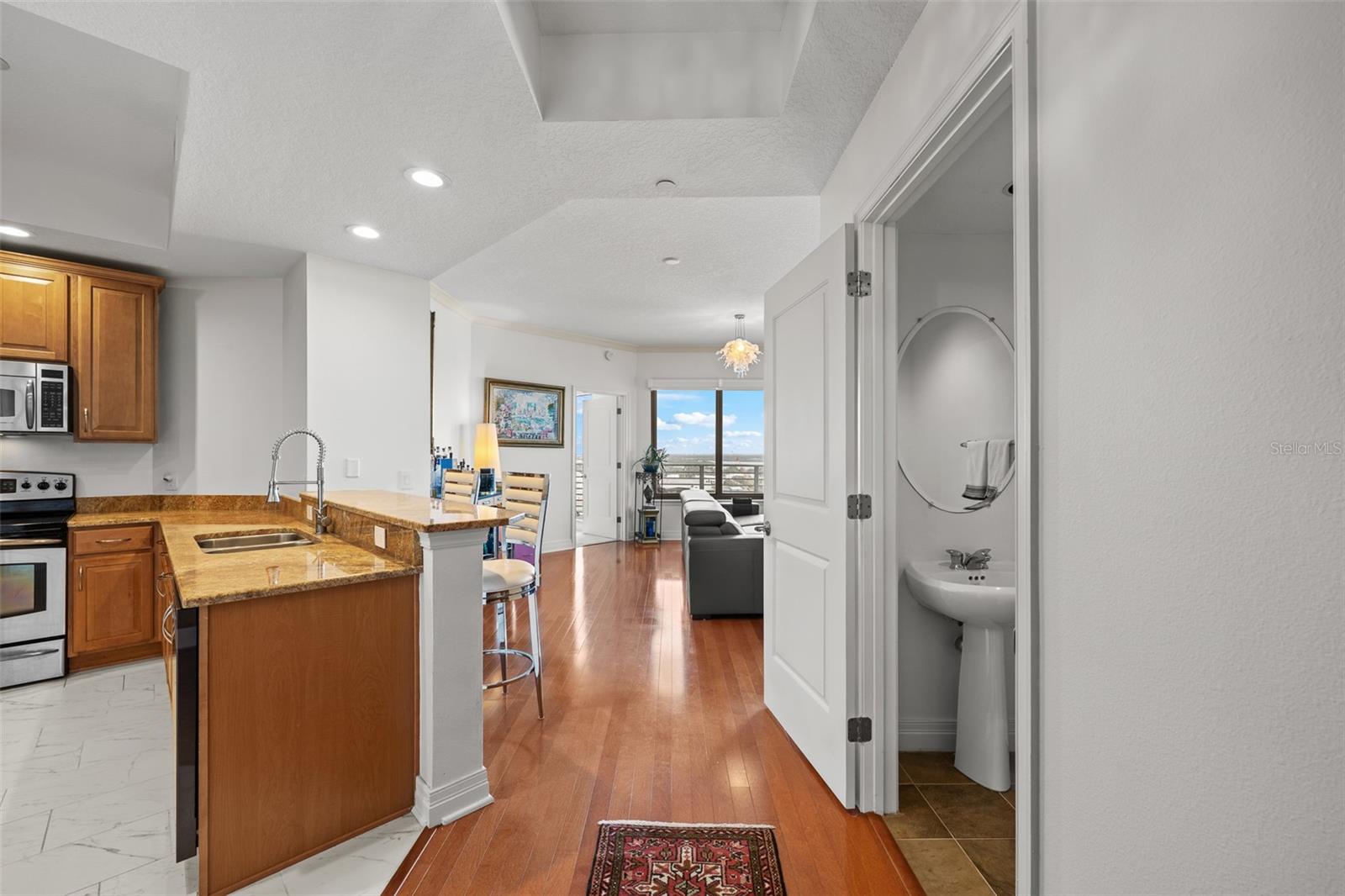 Image 9 of 56 For 1209 Cumberland Avenue 1705