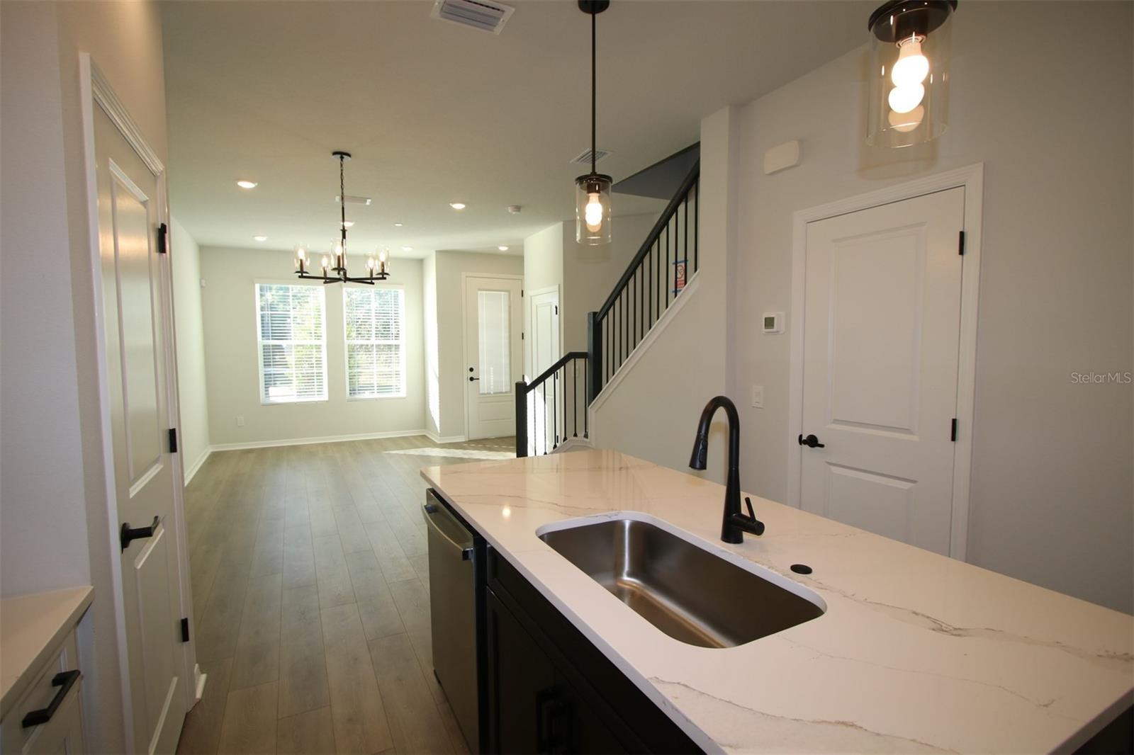 Image 4 of 36 For 4313 Roush Avenue