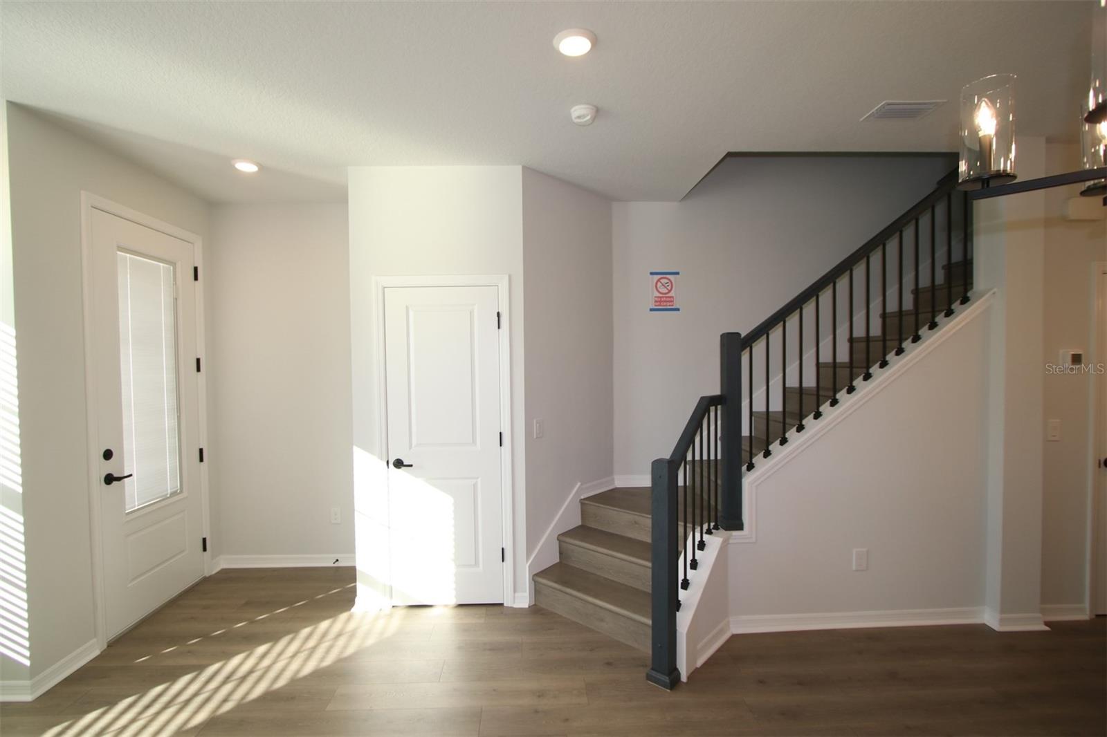 Image 7 of 36 For 4313 Roush Avenue