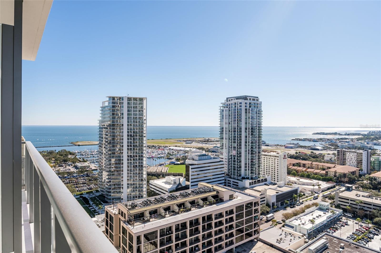 Image 29 of 66 For 275 1st Ave South  2606