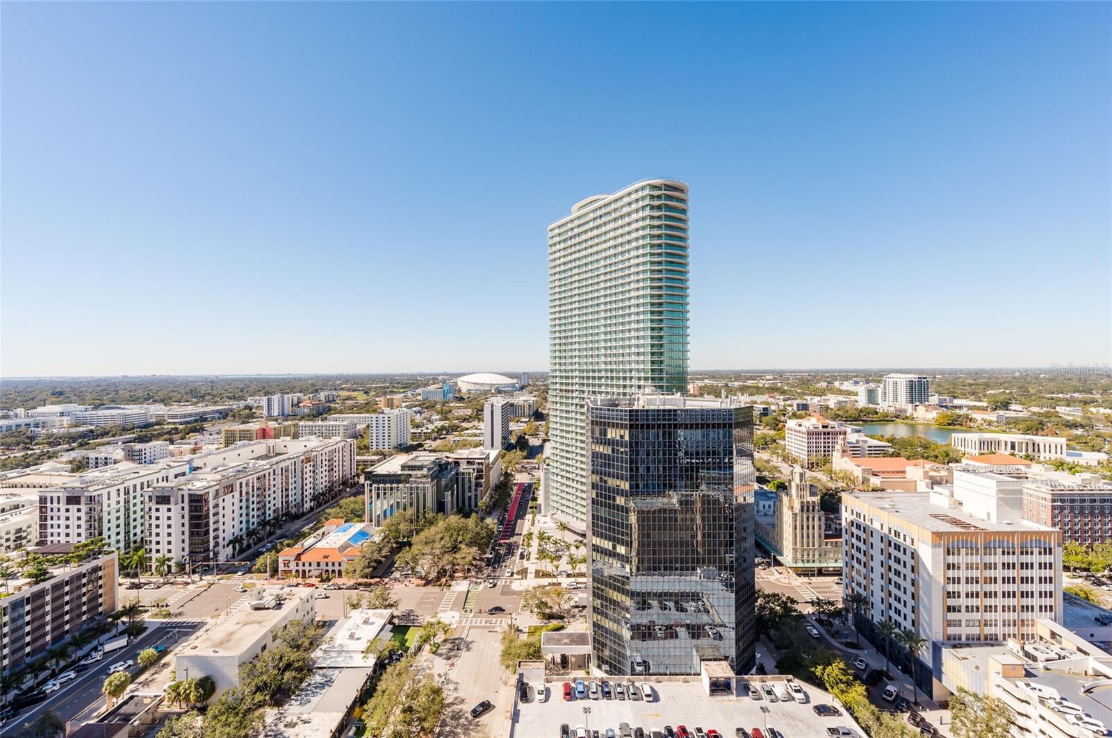 Image 41 of 66 For 275 1st Ave South  2606