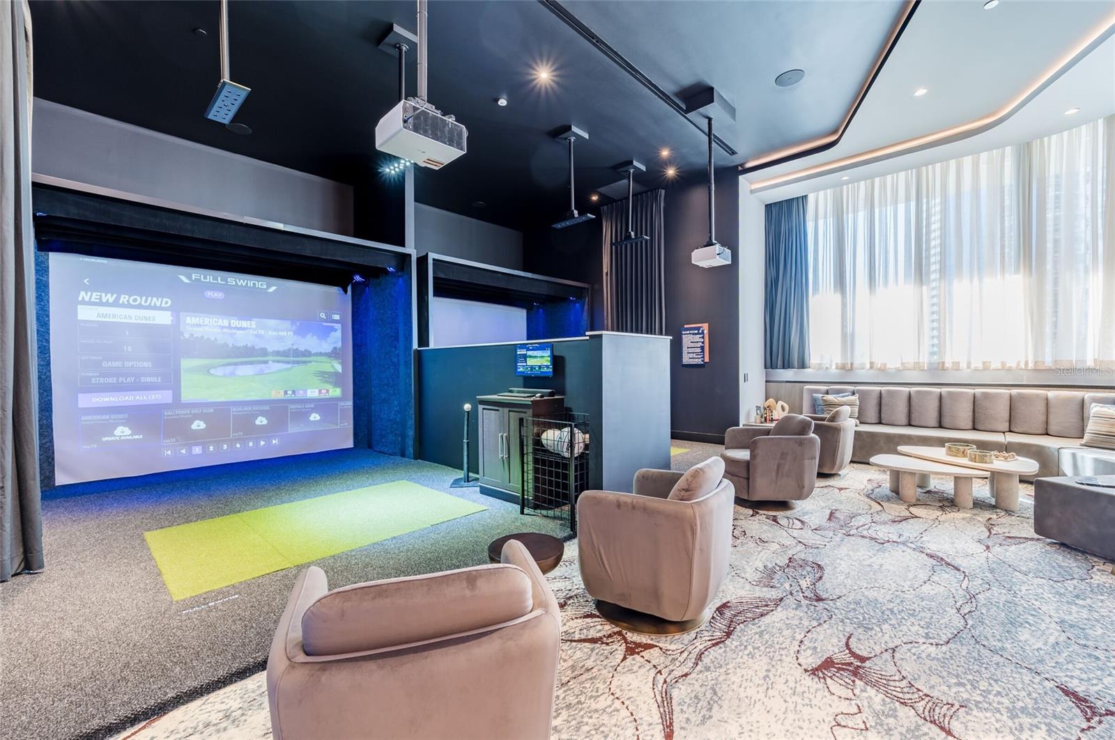 Image 45 of 66 For 275 1st Ave South  2606