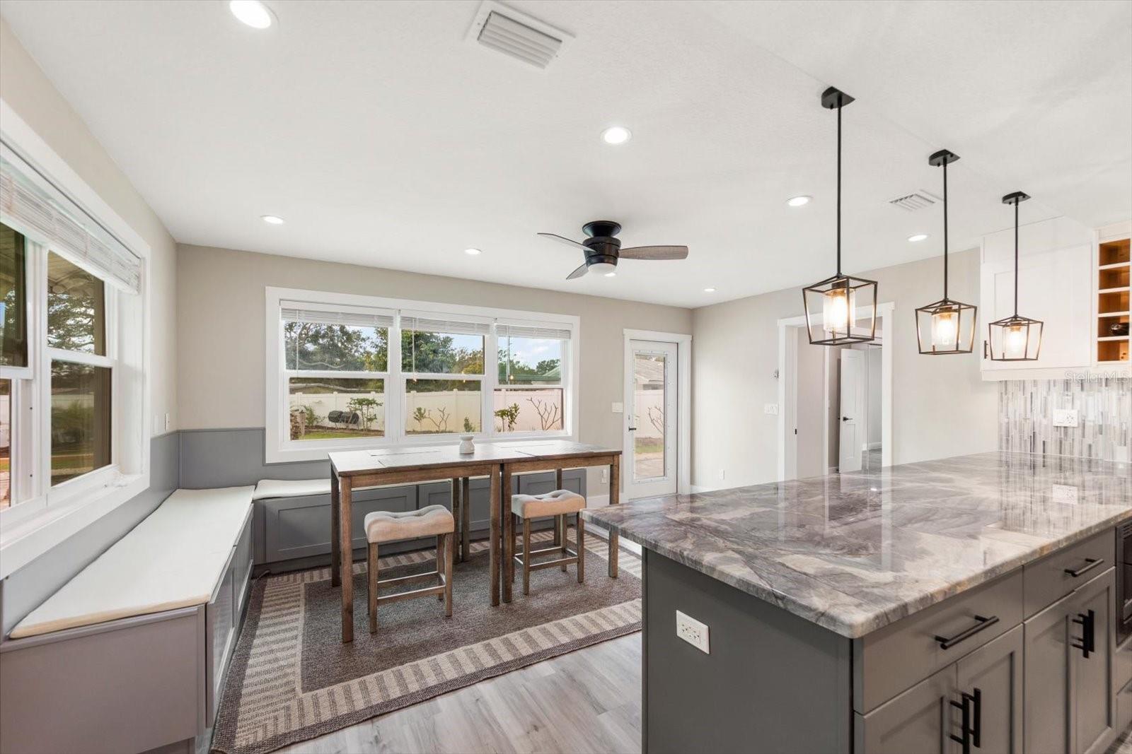 Image 12 of 48 For 623 Pineland Avenue