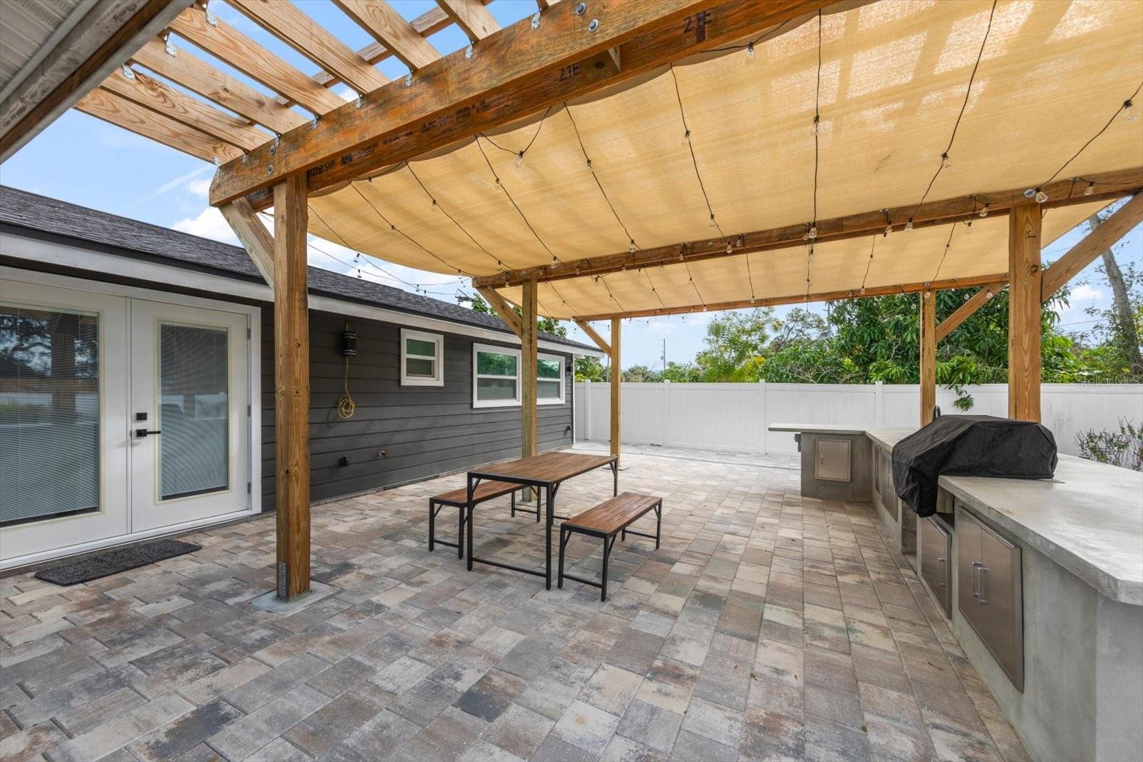 Image 41 of 48 For 623 Pineland Avenue