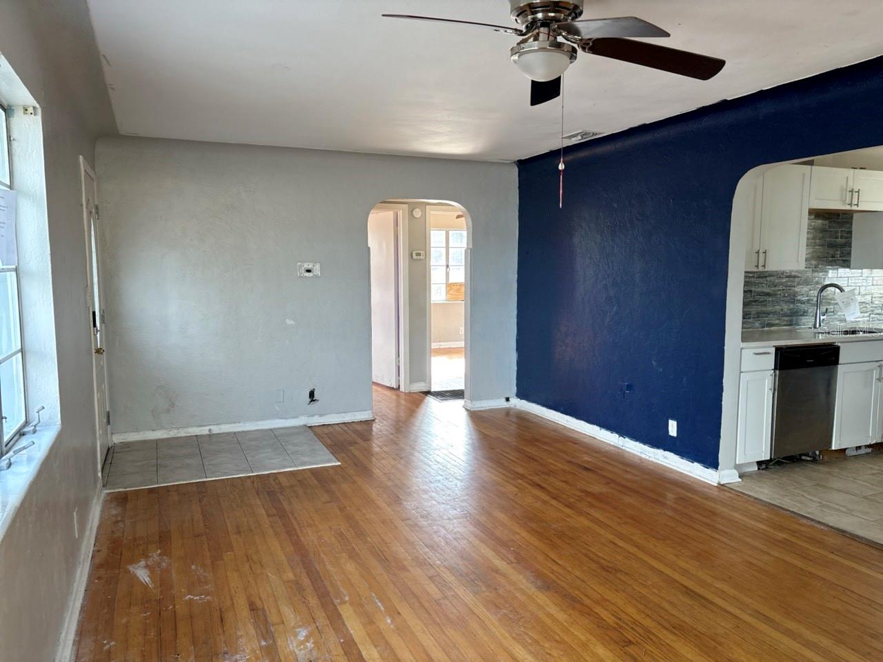 Image 2 of 15 For 2918 49th Street N