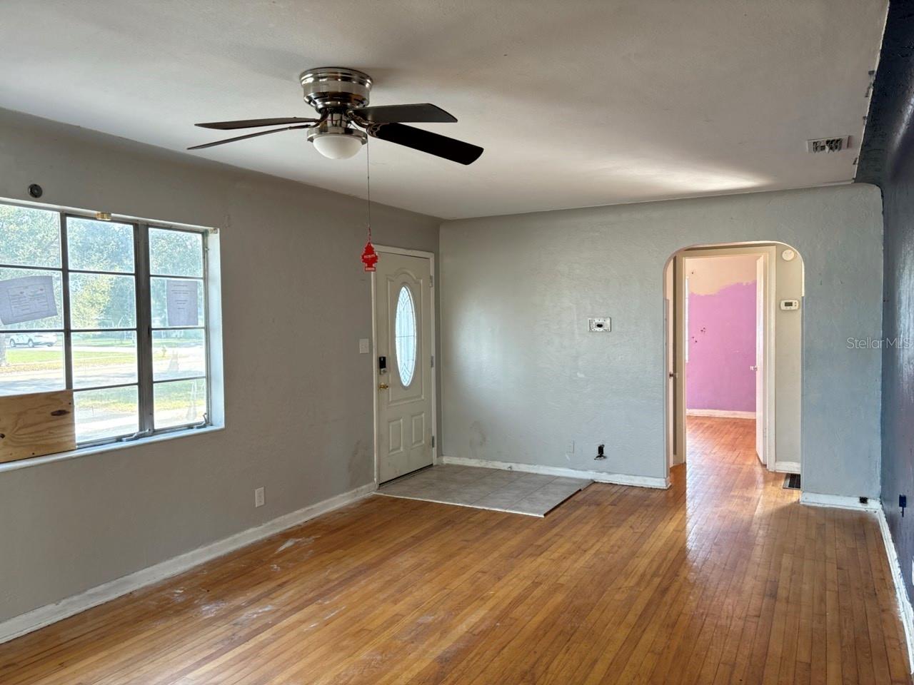 Image 4 of 15 For 2918 49th Street N