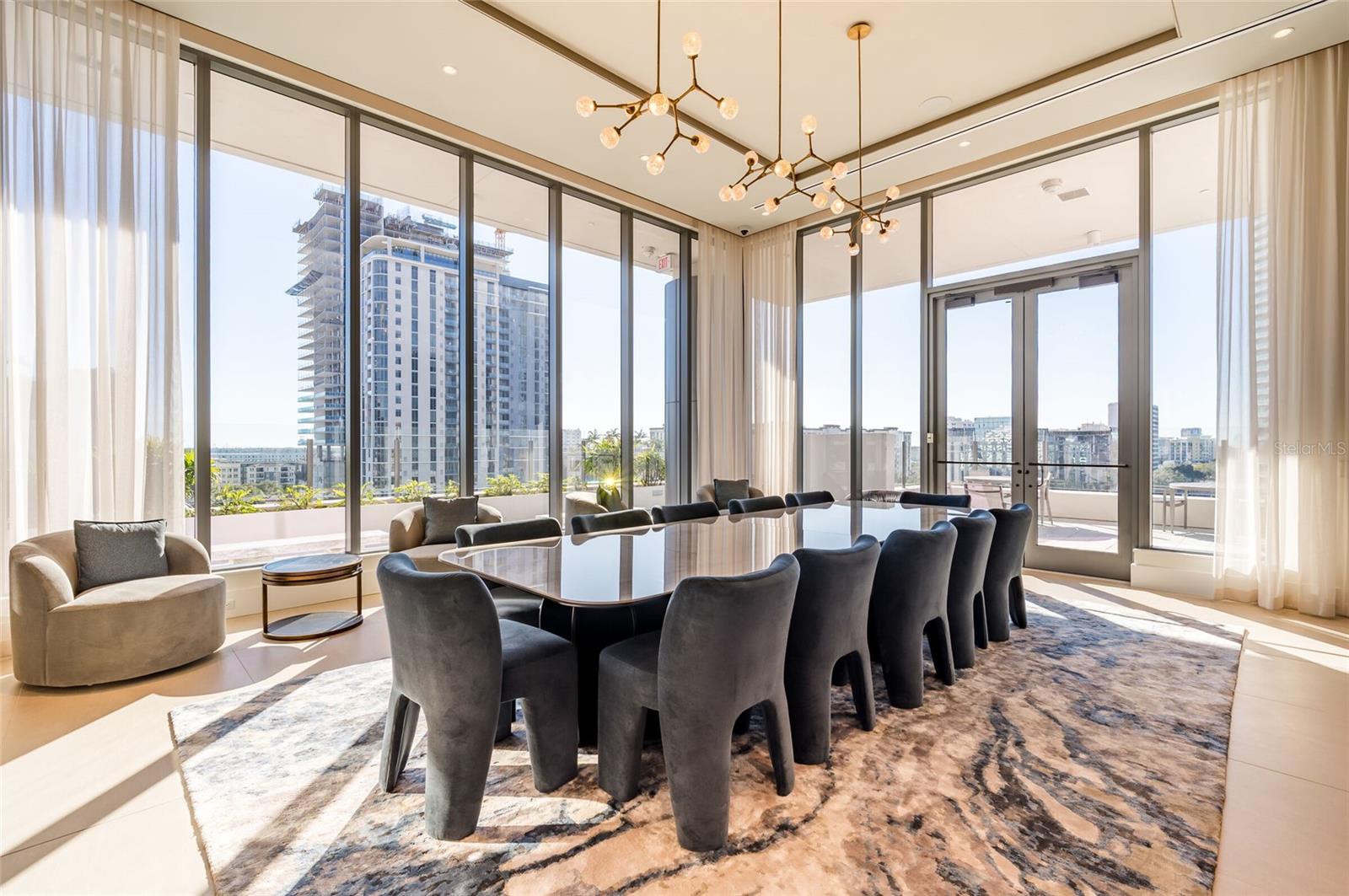 Listing photo id 46 for 275 1st Avenue South  2208