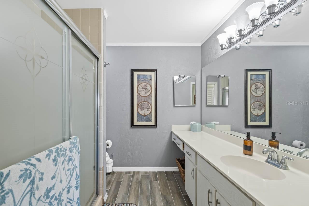 Image 20 of 47 For 703 Westmont Way