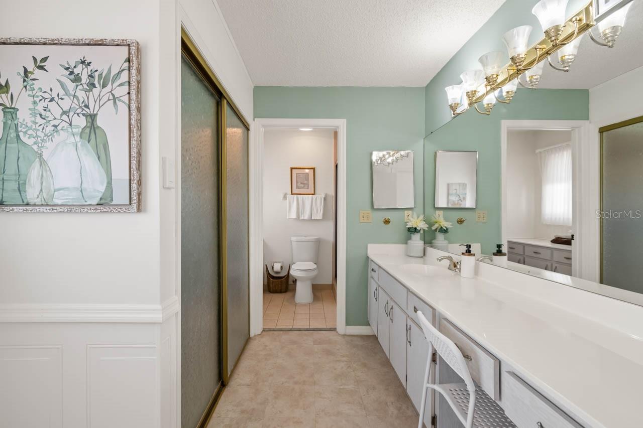 Image 25 of 47 For 703 Westmont Way