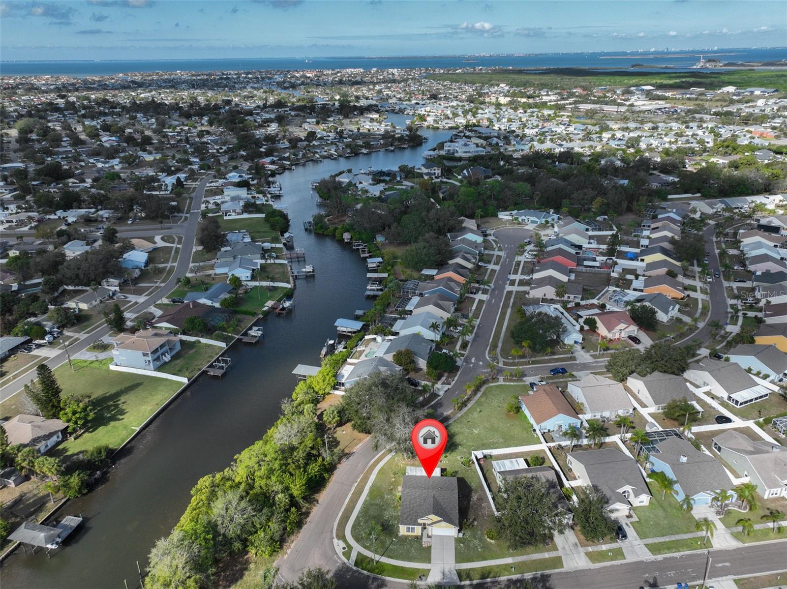 Image 30 of 34 For 219 Island Water Way