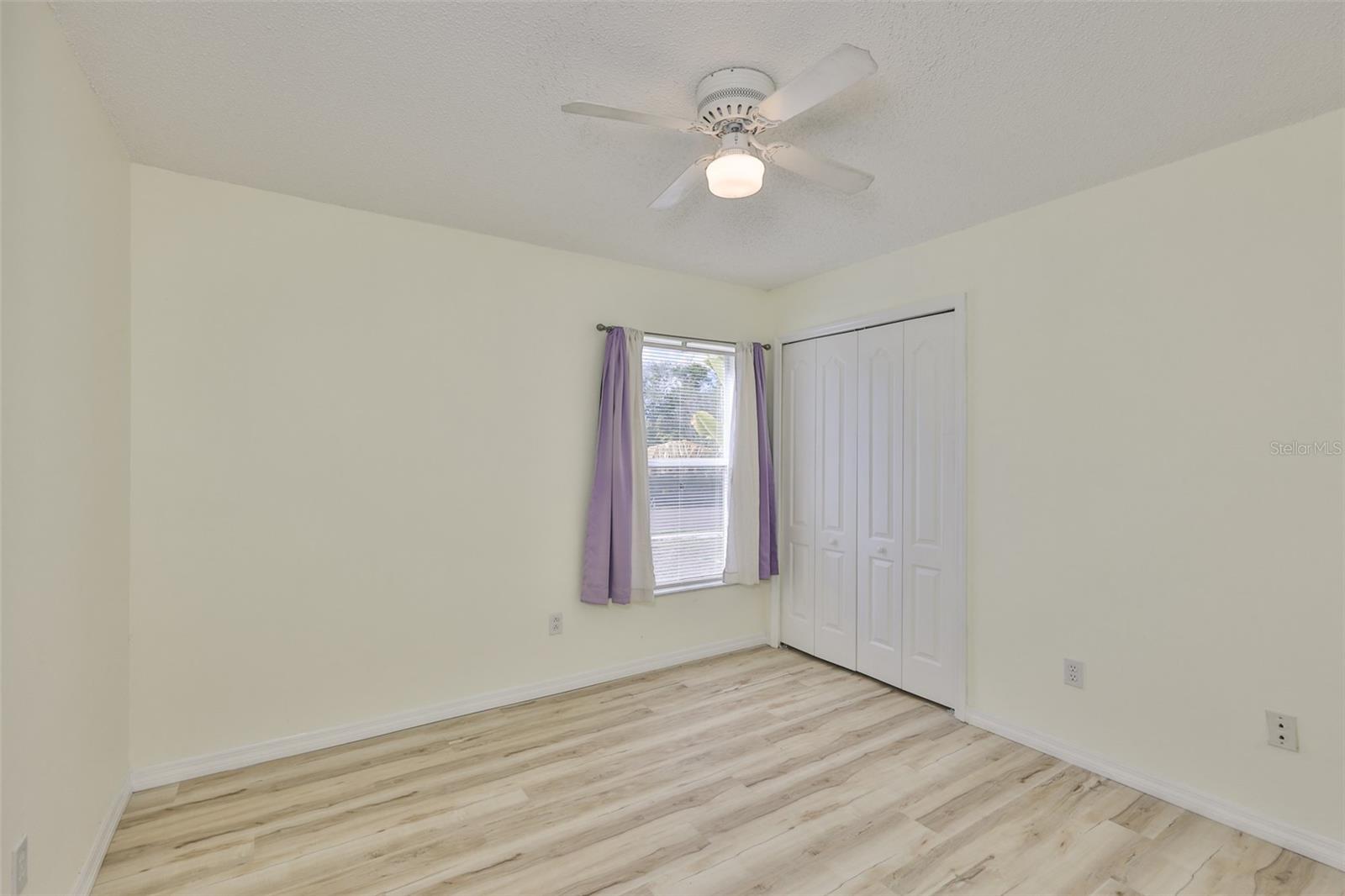 Image 8 of 34 For 219 Island Water Way