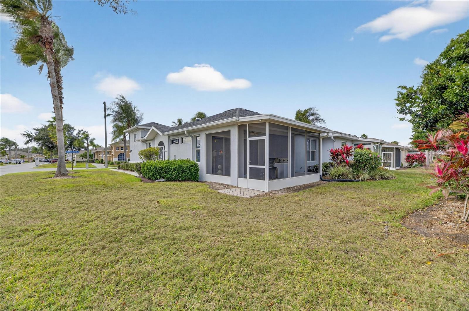 Image 4 of 68 For 1257 Lyndhurst Greens Drive