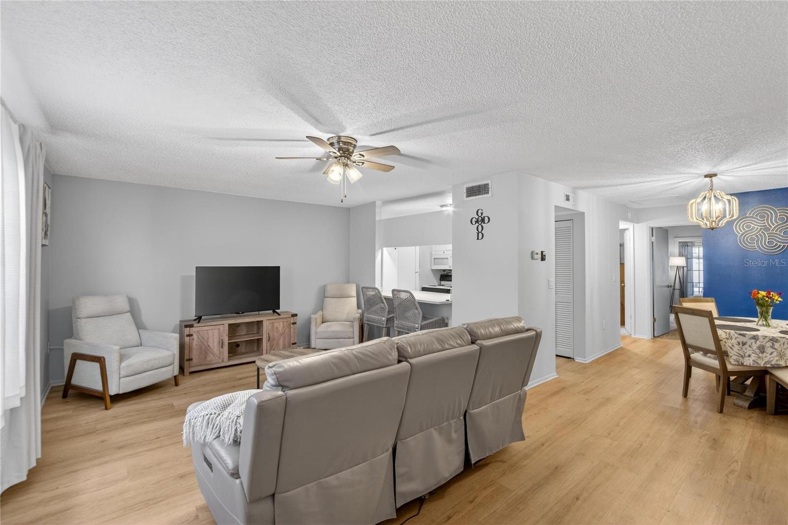 Details for 11920 Dietz Drive 11920, TAMPA, FL 33626