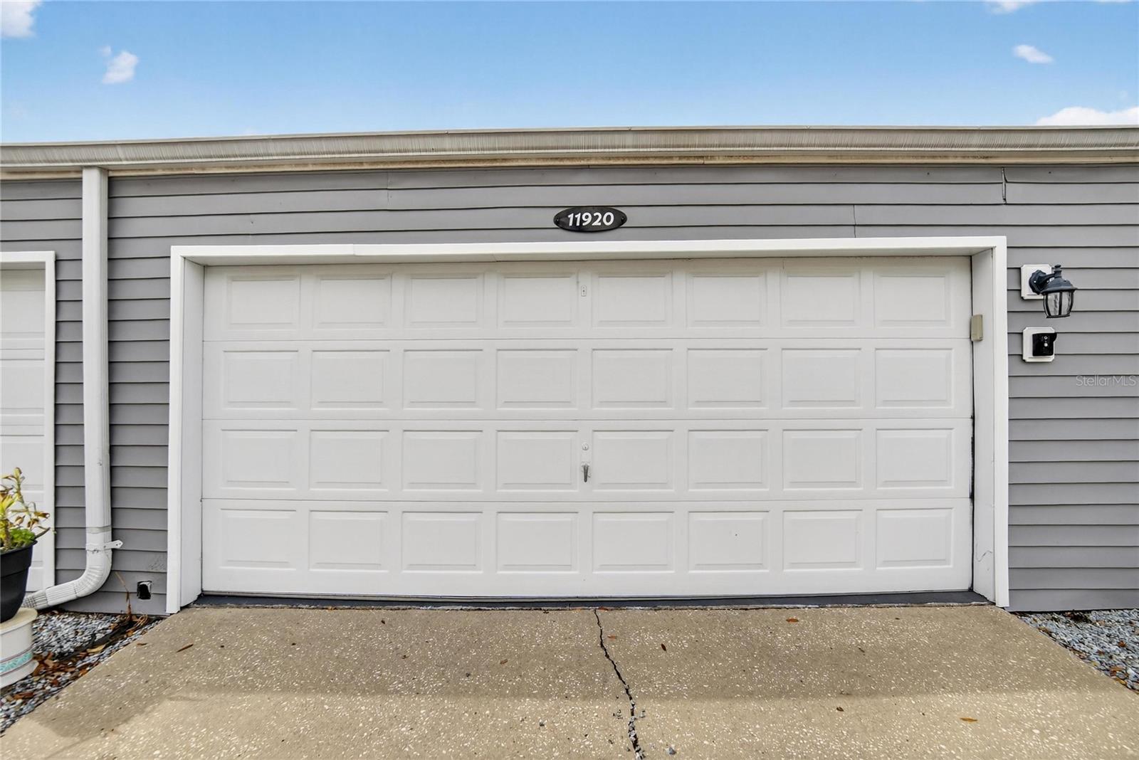 Listing photo id 28 for 11920 Dietz Drive 11920