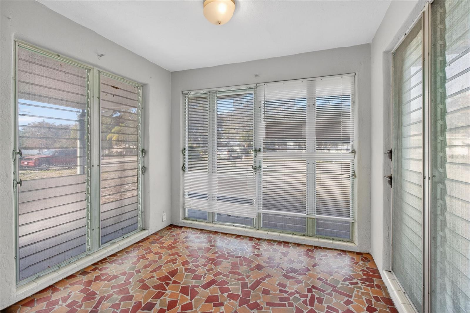 Image 20 of 45 For 1459 Pine Street