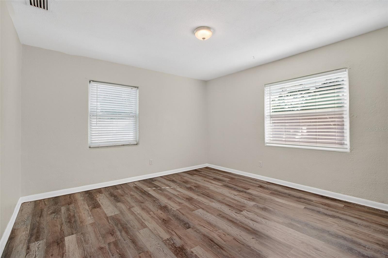 Image 28 of 45 For 1459 Pine Street