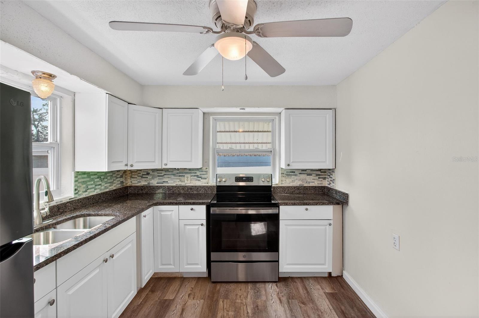 Image 6 of 45 For 1459 Pine Street