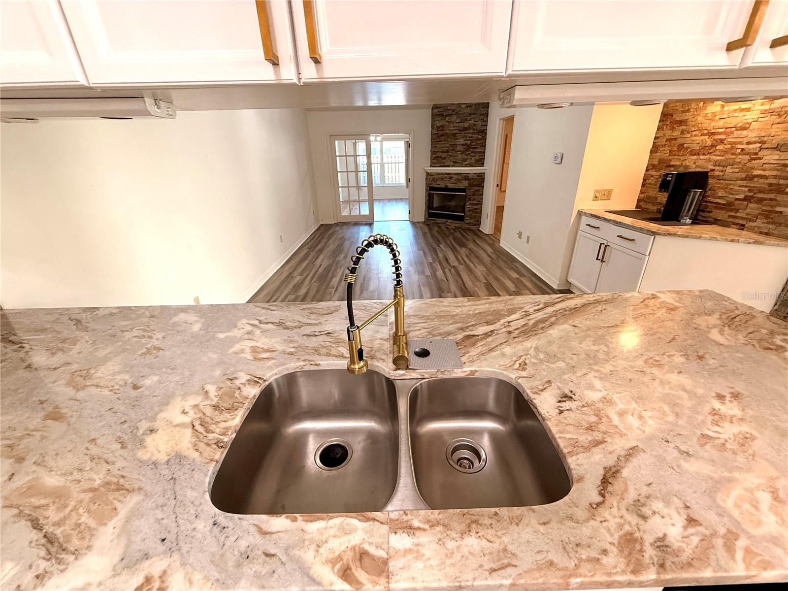 Image 17 of 68 For 2546 Pine Cove Lane