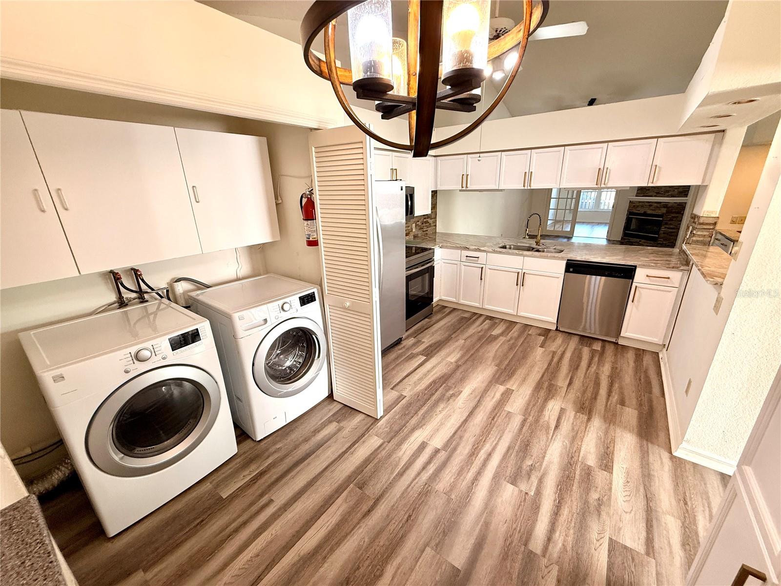 Image 23 of 68 For 2546 Pine Cove Lane