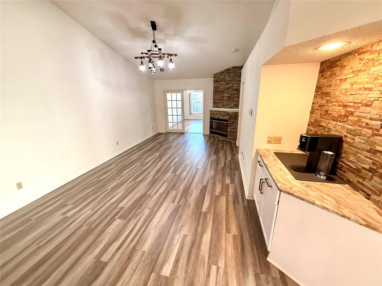 Image 27 of 68 For 2546 Pine Cove Lane