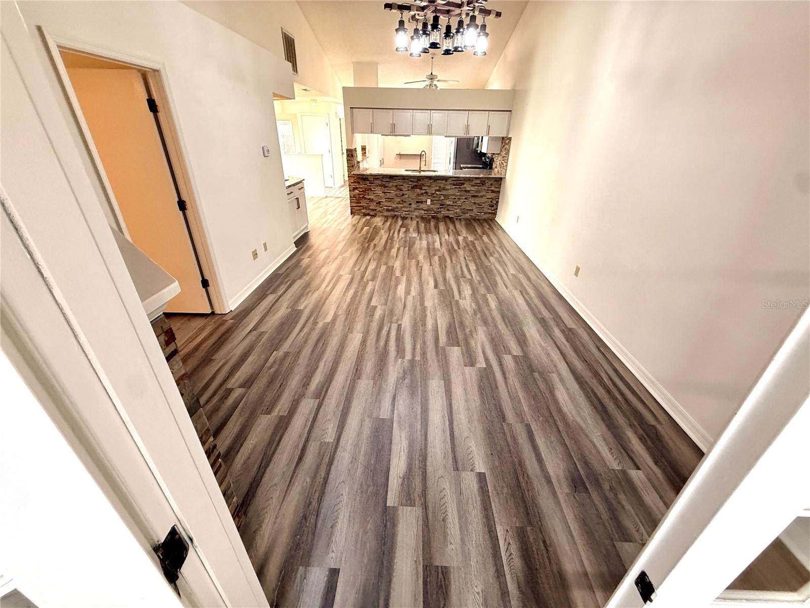 Image 34 of 68 For 2546 Pine Cove Lane