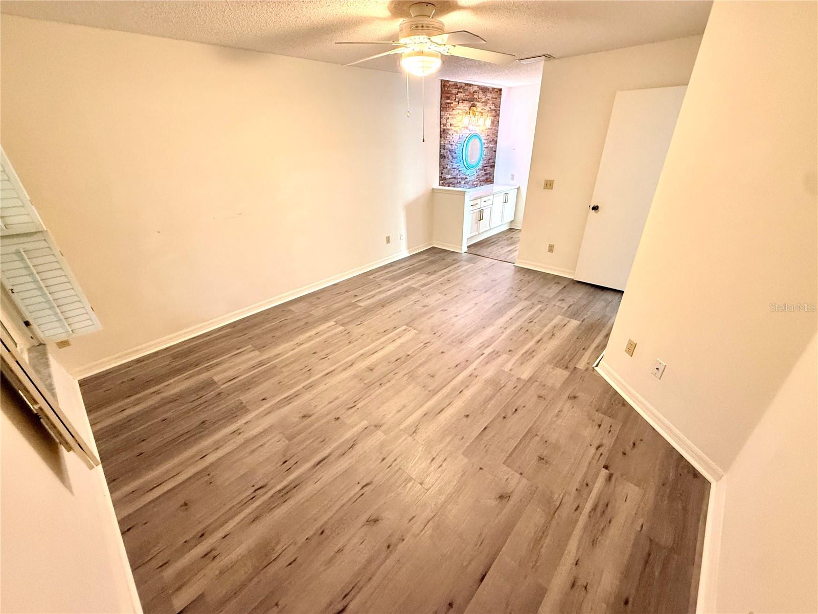 Image 37 of 68 For 2546 Pine Cove Lane