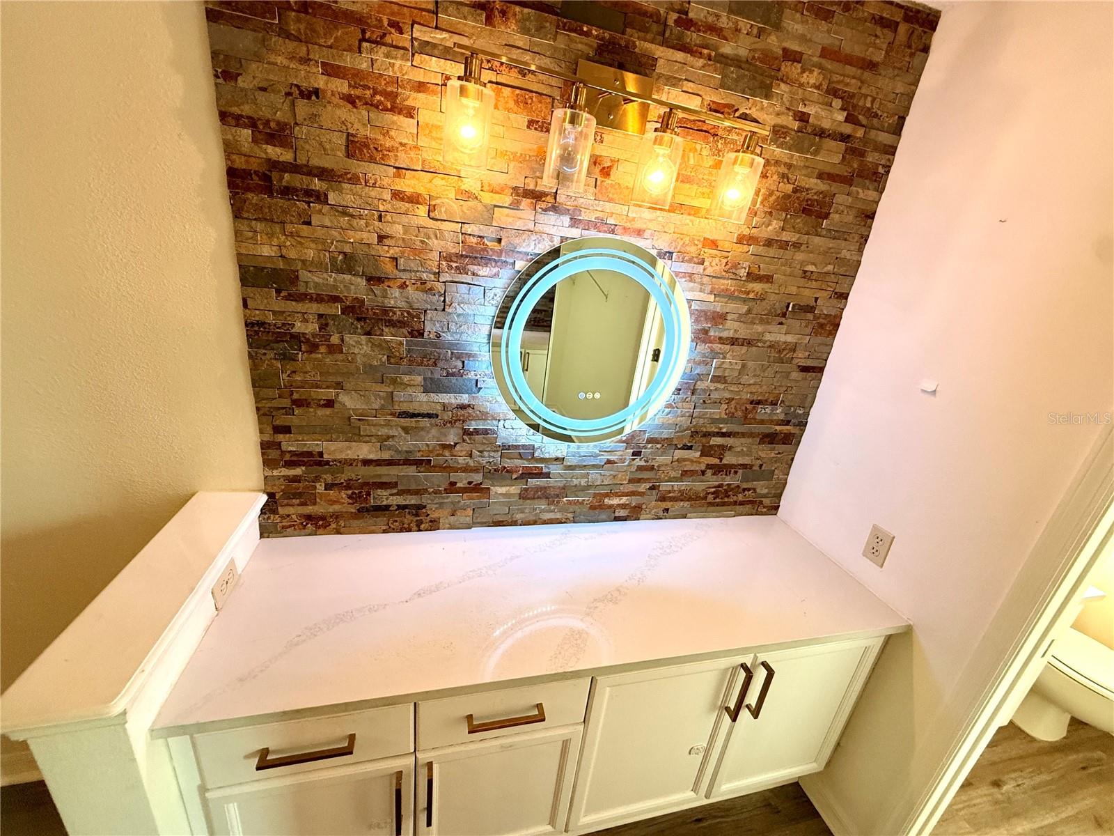 Image 39 of 68 For 2546 Pine Cove Lane