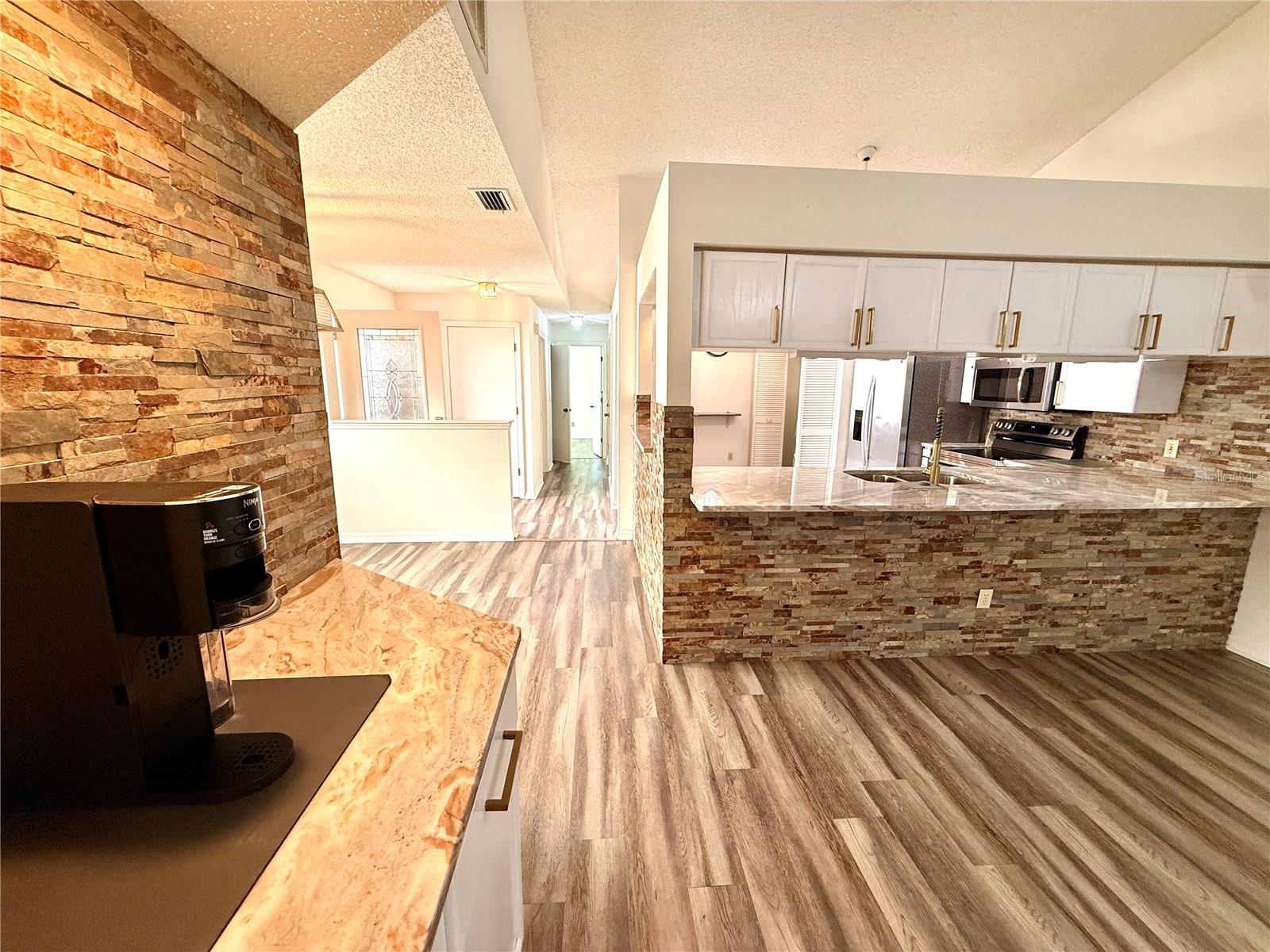 Image 51 of 68 For 2546 Pine Cove Lane