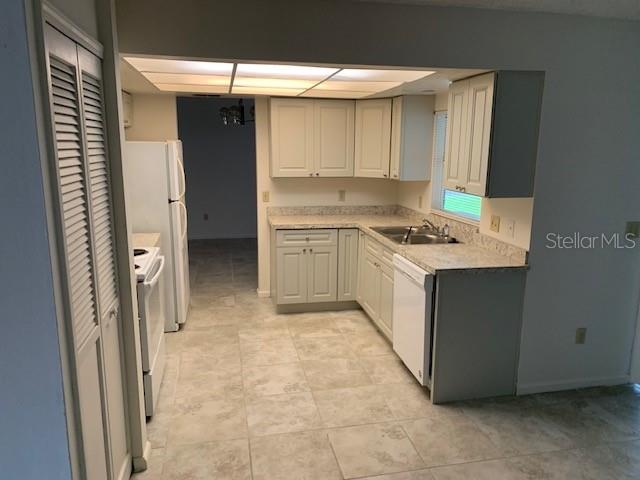 Image 5 of 10 For 2106 Darlington Oak Drive